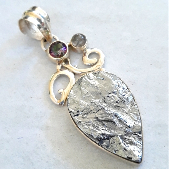 Handmade Silicon Crystal Sterling Silver P… - Picture 1 of 5